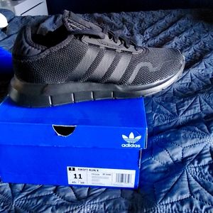 adidas swift run x